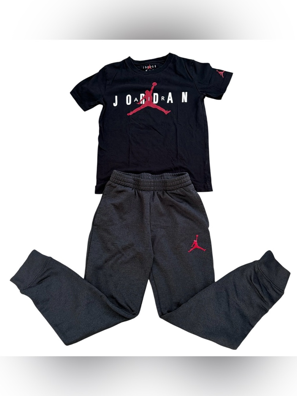 : Boys Jordan 2-Piece T-Shirt & Sweatpants Outfit Set – Size Medium (10-12 Yrs)